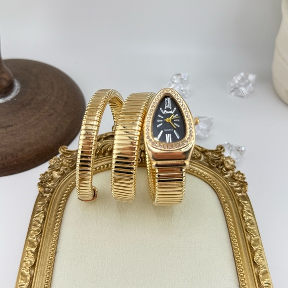 serpenti Accessories - HOT ITEM – Serpenti-Inspired Gold Coil Watch – Bestseller!